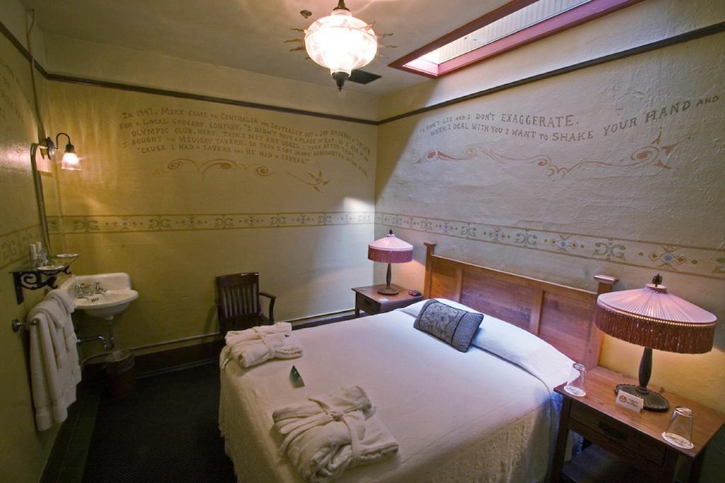 Mcmenamins Olympic Club Villa Centralia Buitenkant foto